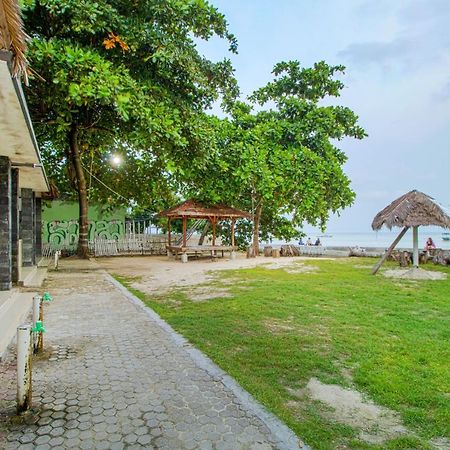 Guerilla Dive Lodge Pulau Pari Джакарта Екстериор снимка